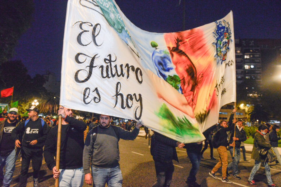 EL CENTRO DE PATRONES EN LA MARCHA POR EL DÍA DE LA TIERRA